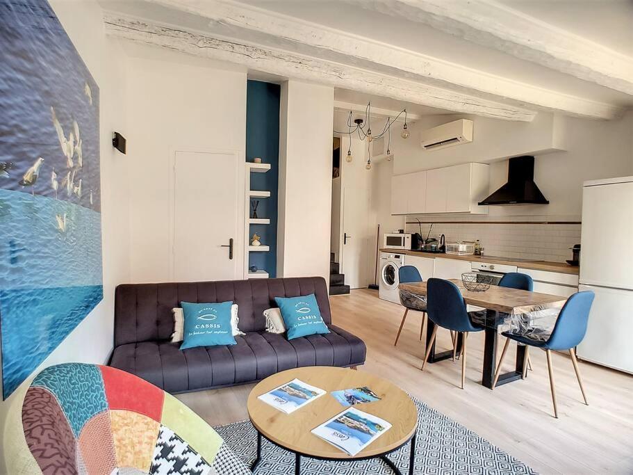 Un Balcon, Au Coeur Du Village 카시스 외부 사진