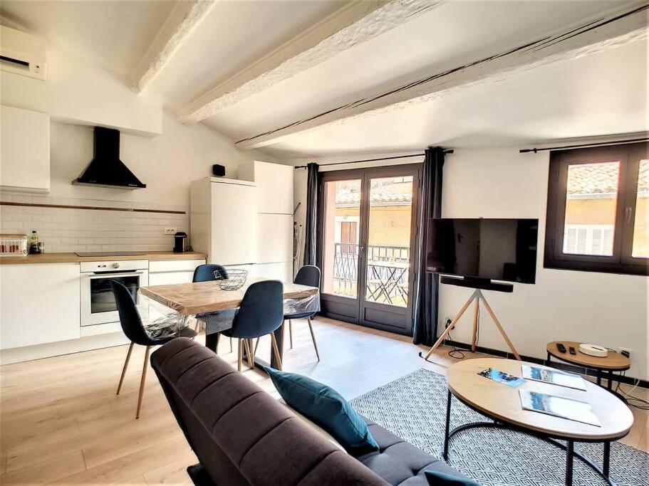 Un Balcon, Au Coeur Du Village 카시스 외부 사진