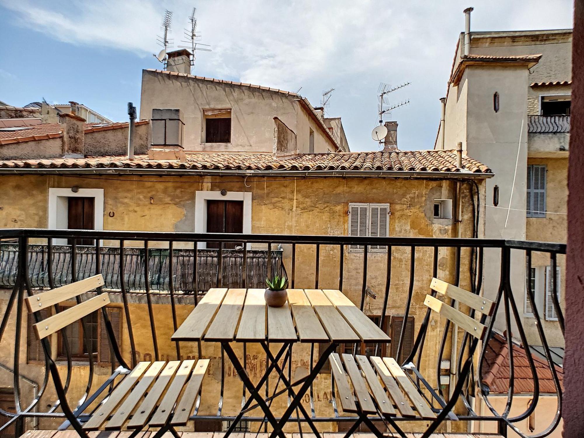 Un Balcon, Au Coeur Du Village 카시스 외부 사진
